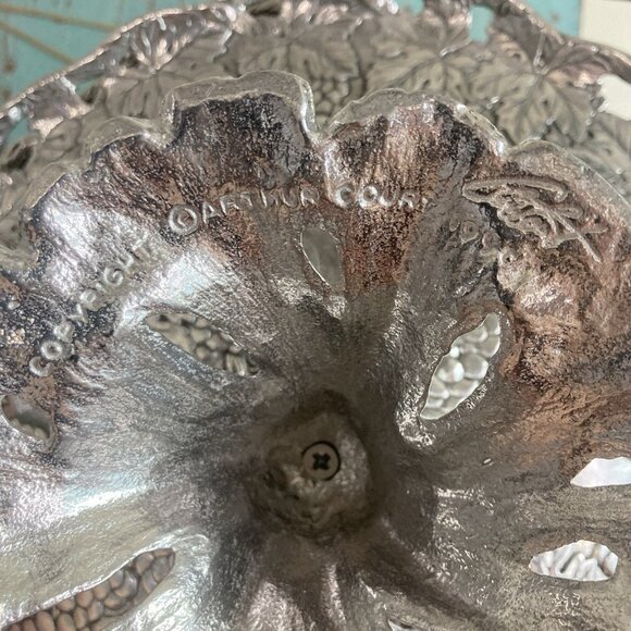 VTG ARTHUR COURT 1996 Pedestal Tray Basket Metal Centerpiece  W/Grapes & Leaves - Picture 10 of 14